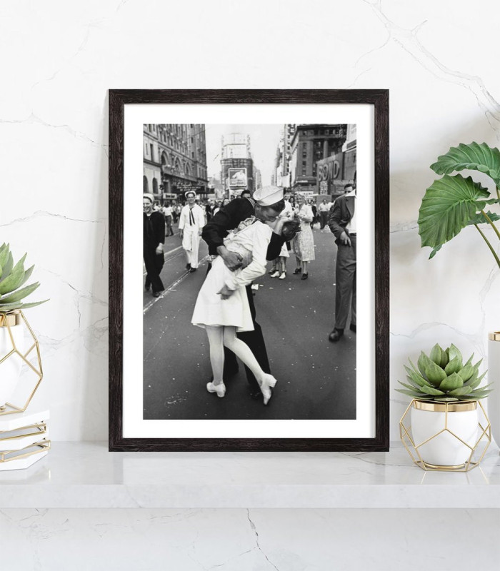  Affiche Le baiser de Times Square noir et blanc