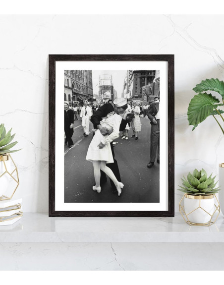  Affiche Le baiser de Times Square noir et blanc