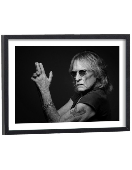 Affiche du chanteur Christophe noir et blanc