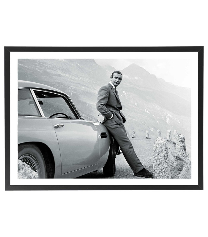 affiche James Bond noir et blanc