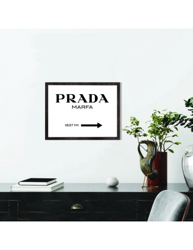 8 idées de Prada marfa  fond d'écran téléphone, affiche de mode, prada  marfa