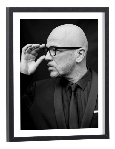 Affiche de Pascal Obispo en noir et blanc