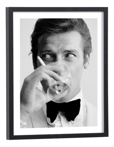 Tableau Roger Moore Drink - James Bond