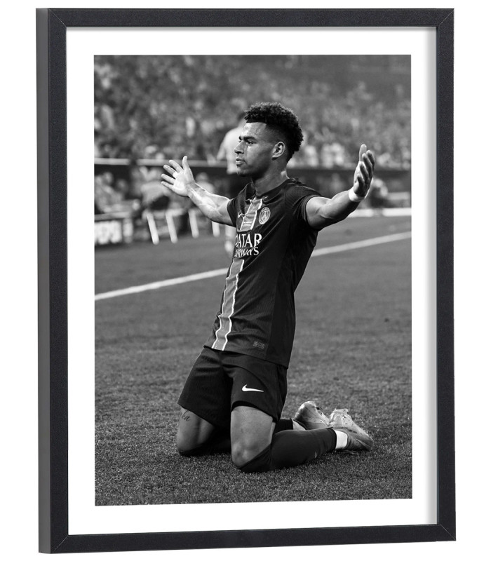 Affiche Désiré Doué football Paris 2025