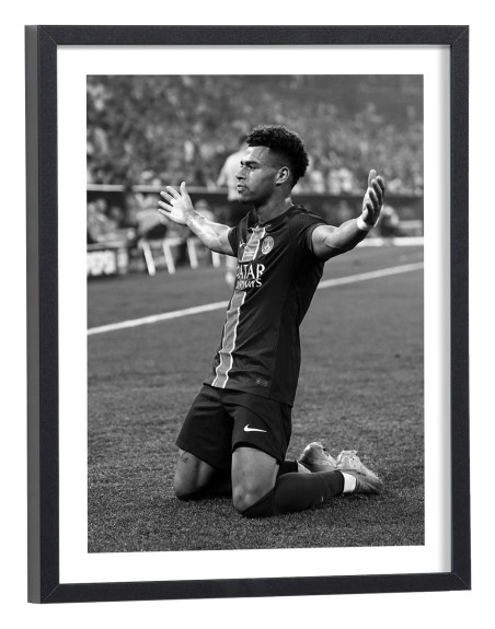 Affiche Désiré Doué football Paris 2025