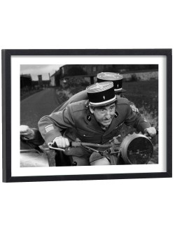 Affiche film On a retrouvé la 7ème compagnie en noir et blanc