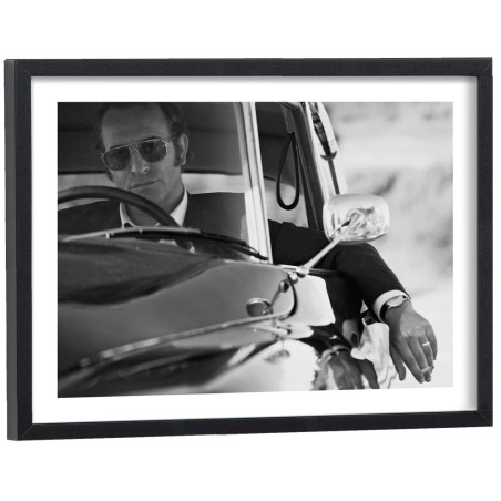 Jean Dujardin dans La French - affiche cinéma noir et blanc encadrée bois noir 40x30cm