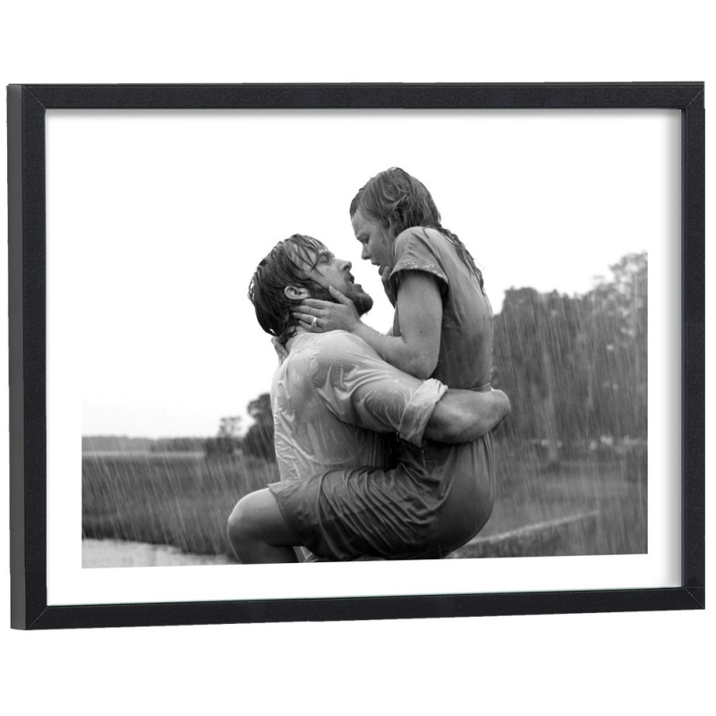 Affiche film N'oublie jamais Ryan Gosling Rachel McAdams sous la pluie - poster cinéma encadré bois noir