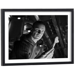 Affiche film Alien noir et blanc - poster cinéma encadré cadre bois noir 40x30 cm
