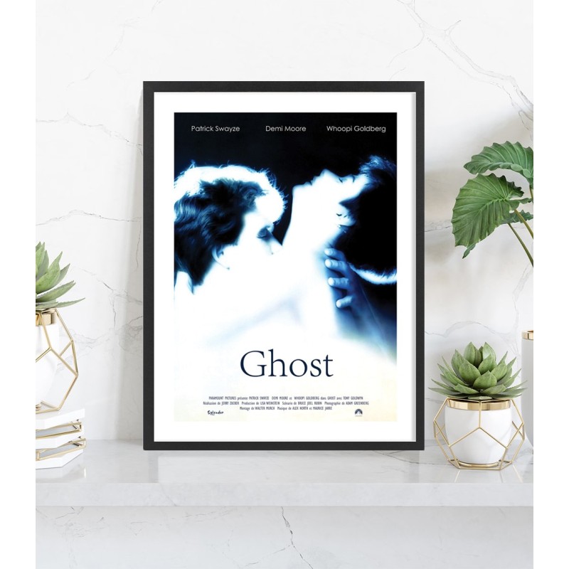 Affiche film Ghost - Poster cinéma encadré