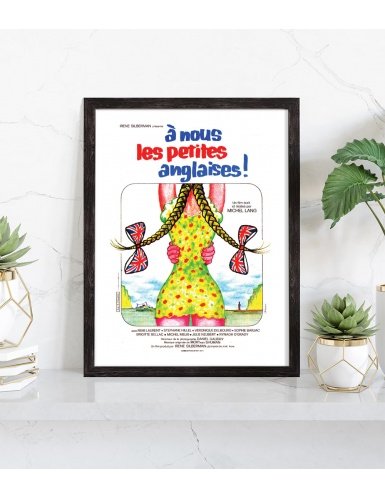 Affiche Film A nous les petites...