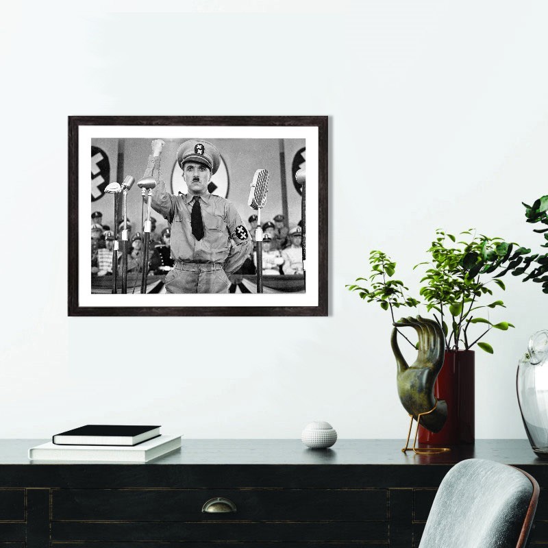 Affiche film Le dictateur, Charlie Chaplin noir et blanc